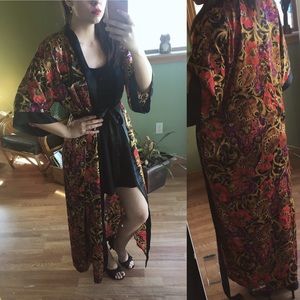 Luxurious long vintage duster robe